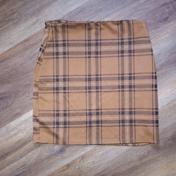 Plaid Jacquard Bodycon Mini Skirt - Picture 3 of 3